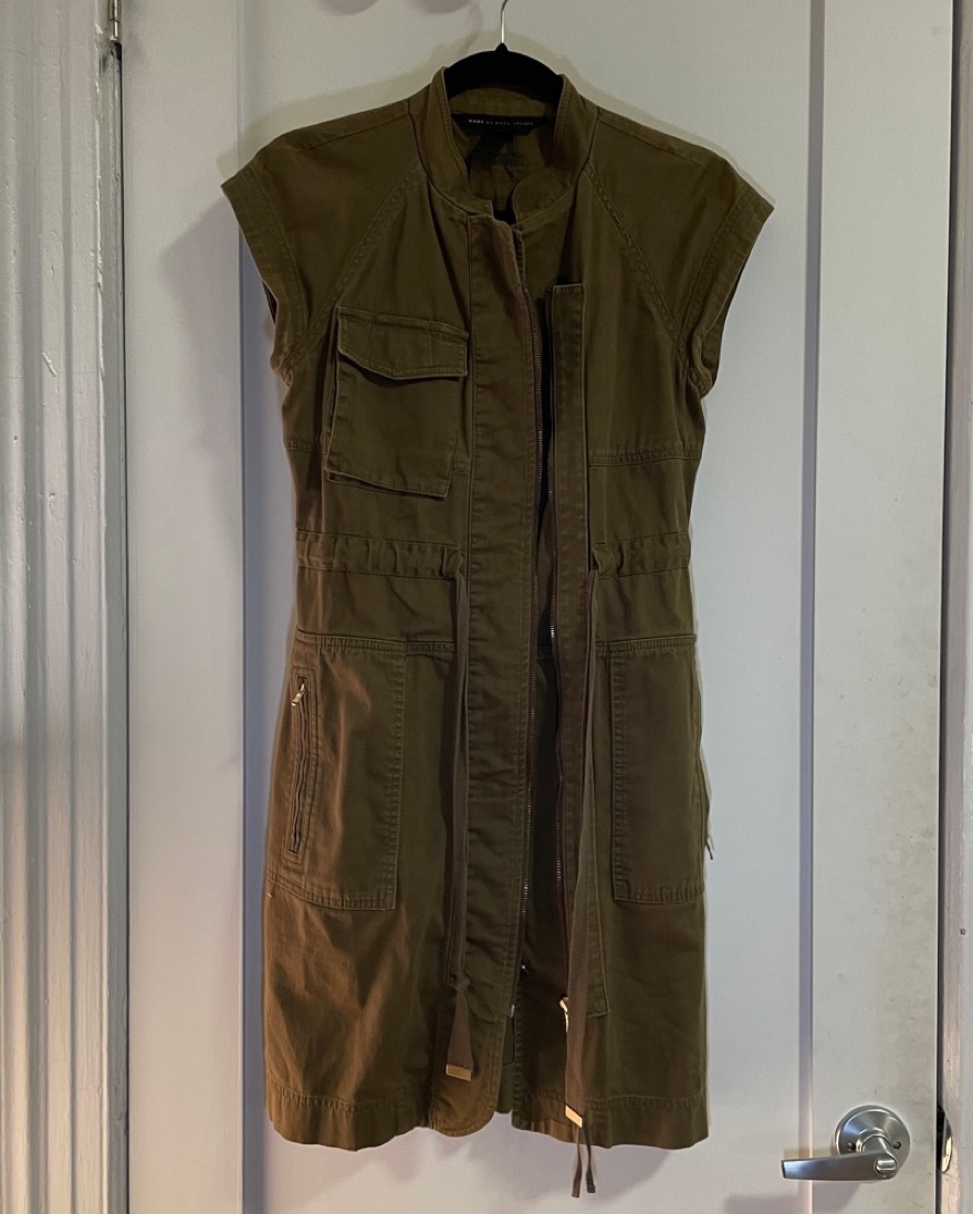 green emerald velvet dress Women's Effortlessly Cool Sleeveless Cargo Pocket Midi Dress in Green main image 0