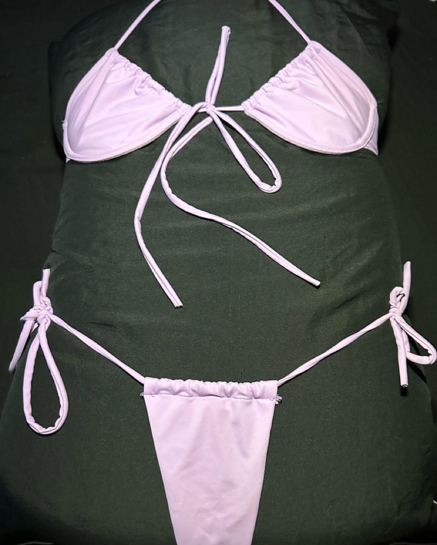 two piece set  - Image 1