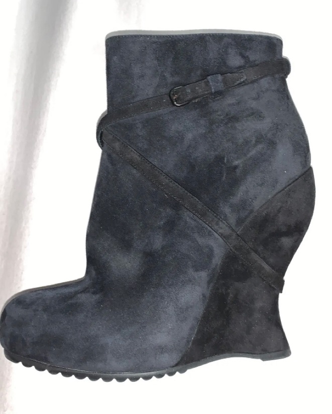 nib BOTTEGA VENETA size 40 booties - Image 3