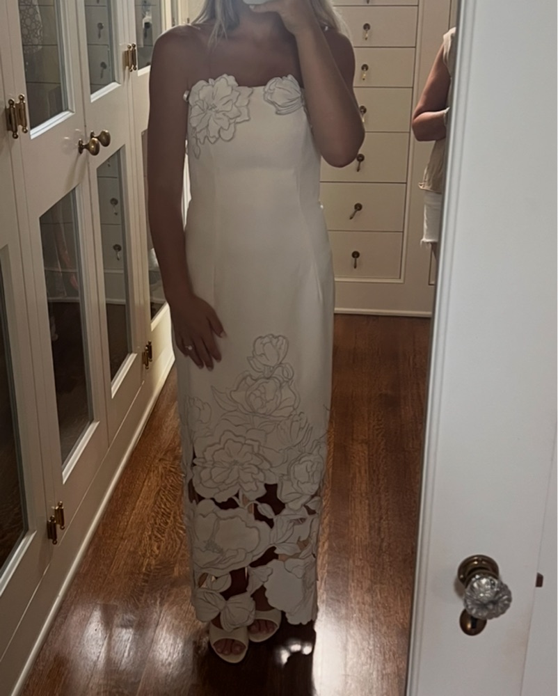 a lined wedding dress Charming A Line Square Neck Tulle Long Wedding Dresses with Lace Ivory main image 0
