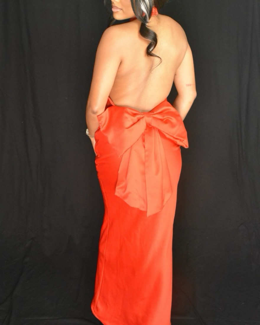 ladies backless dresses Piece Of Art : Backless Dress – FlyHer