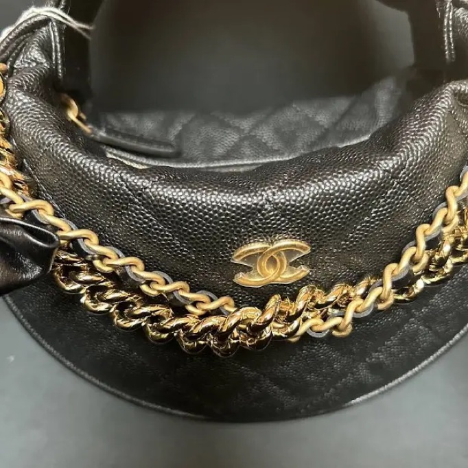 chanel black caviar round clutch bag - Image 4