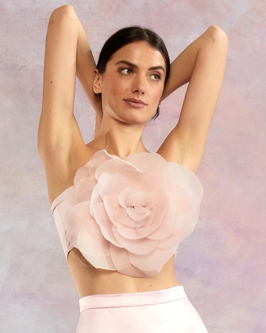 Robe Cynthia Rowley Taille M - Rose, évasée, Dos Découpé (trou De Serrure), Manches Courtes