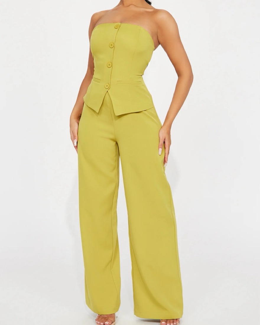 Chic Strapless Jumpsuit - Image 1