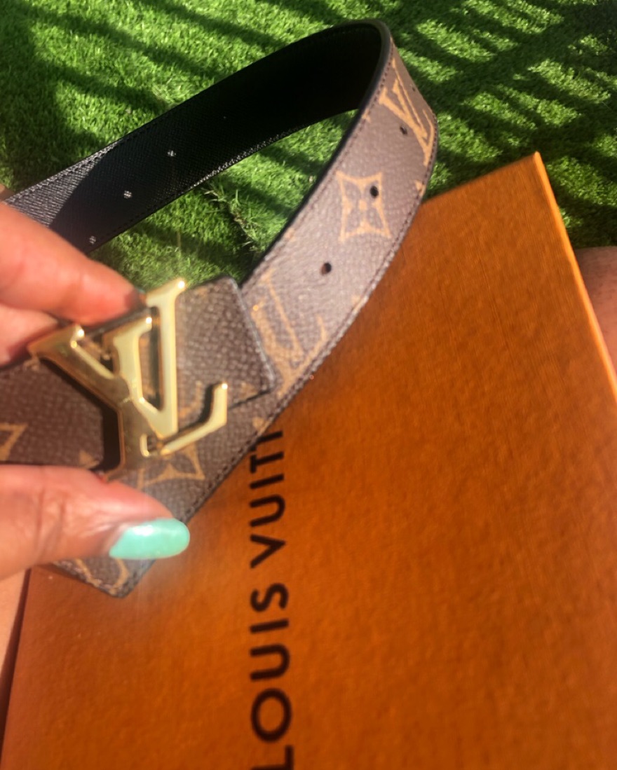 Authentic Louis Vuitton Belt Size 90/36  - Image 5