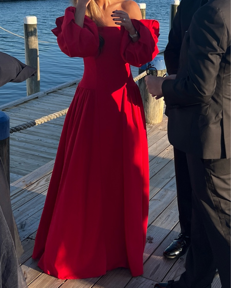 stunning zac posen off shoulder gown by Zac Posen - Pickle