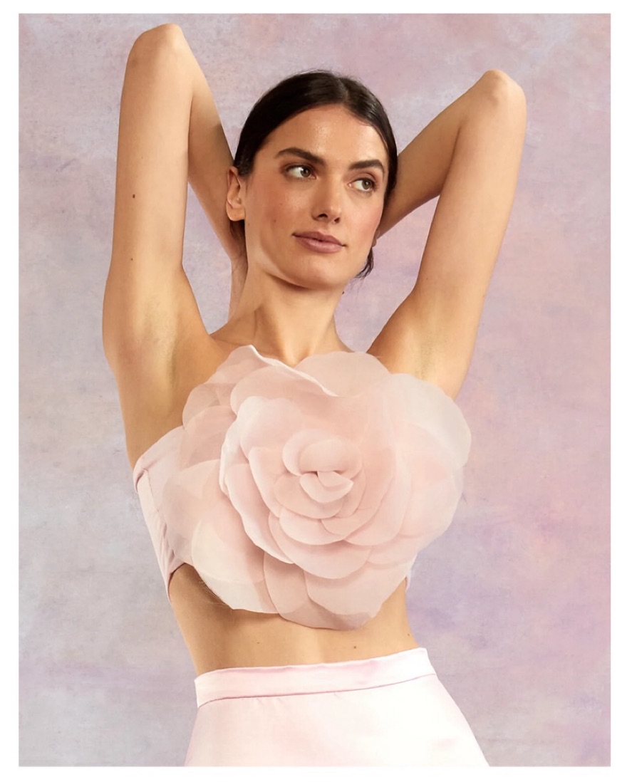 Chic strapless white  top with 3D organza flower Perfect ? 2CR3440_SET_402b71ad-3549-4037  main image 4