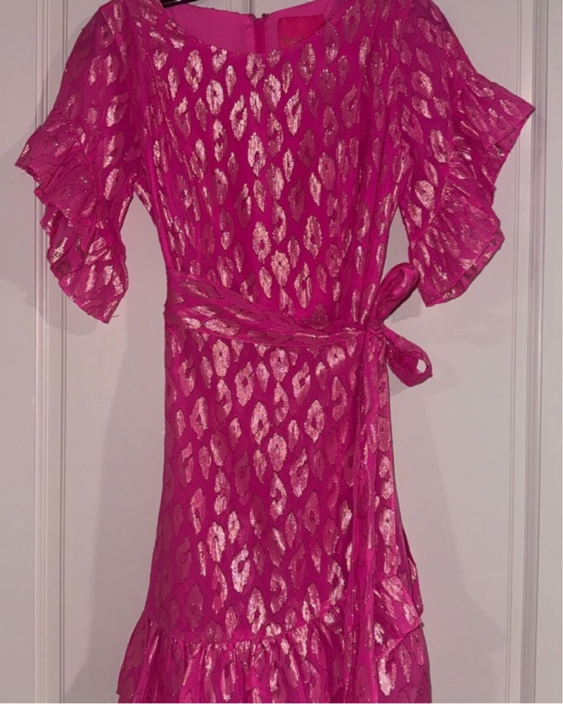 pink and gold lilly pulitzer dress Lilly Pulitzer Dress Size 0 – Chic At The Beach