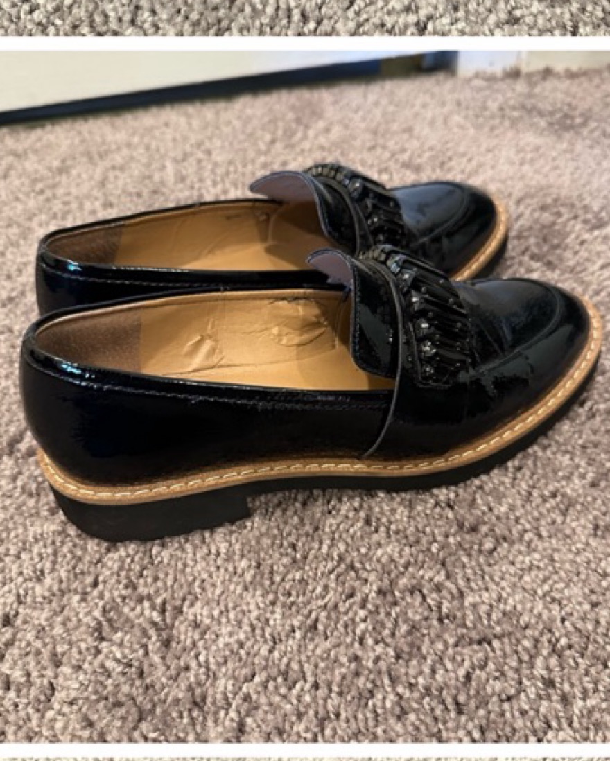 Franco Sarto Black Loafers Size 6 - Image 4