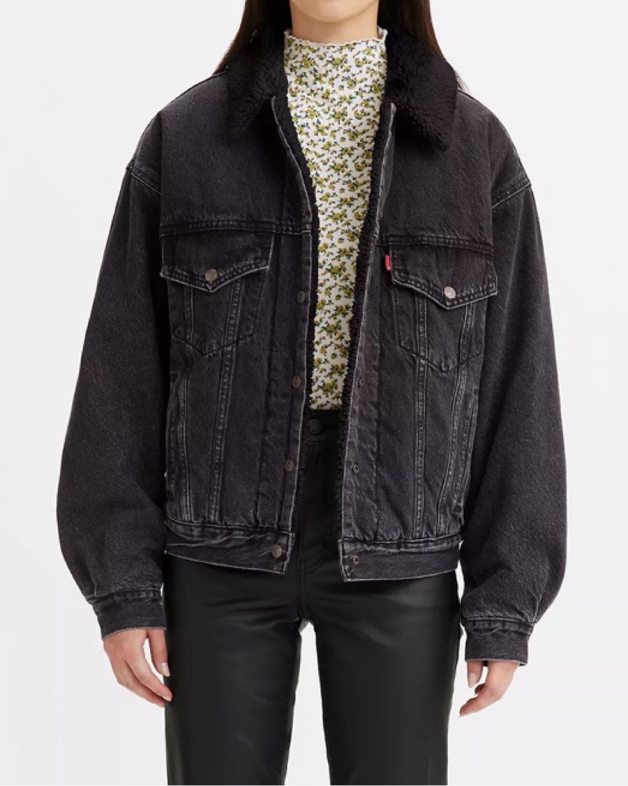 Revolve Levi’s 90’s Sherpa Trucker  - Image 2