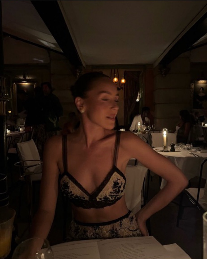 black and cream set  - Image 4