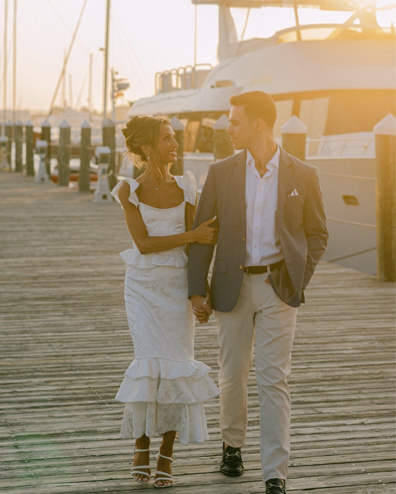 sachin and babi light blue dress Different Substitutes to Champagne Vinegar: Alternative Acids for Your  Recipes main image 1