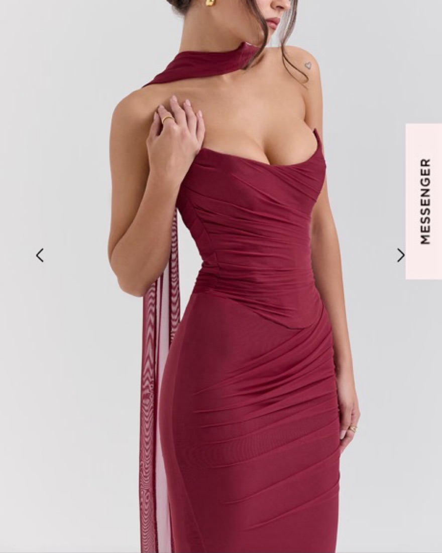 HOUSE OF CB DRESS SET - Image 1