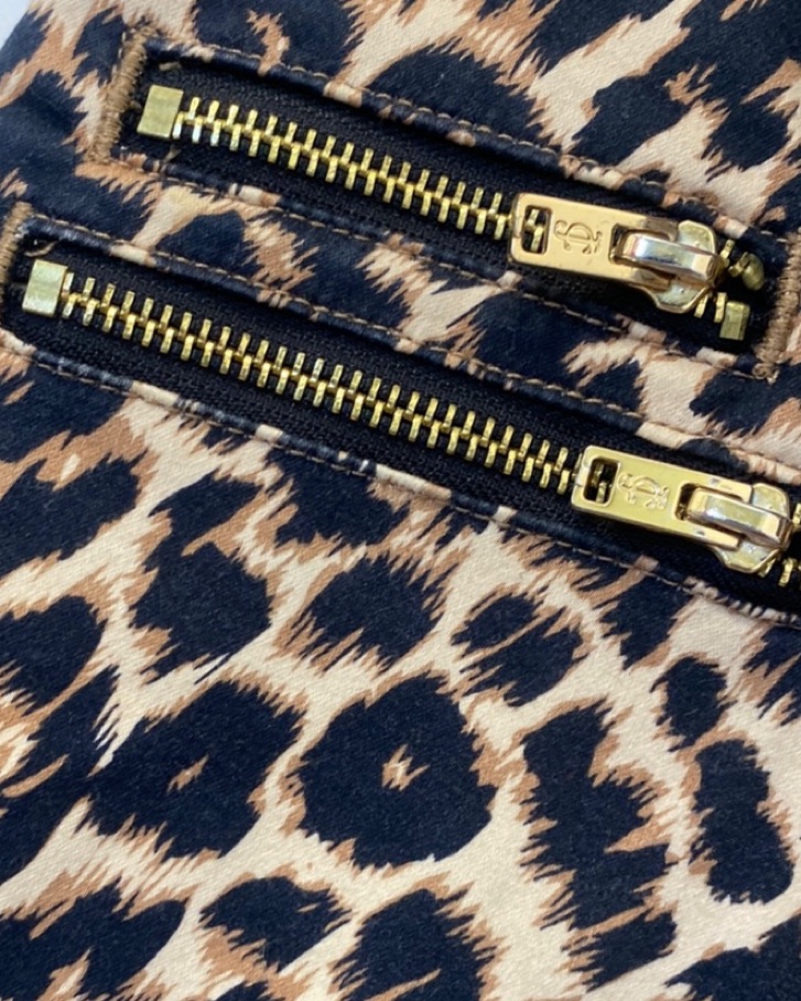Juicy Couture Leopard Cheetah Jeans - Image 4