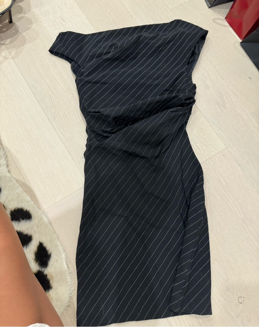 princess polly baby blue dress ZARA. Short beige and black striped dress Ts – Hibuy market main image 0