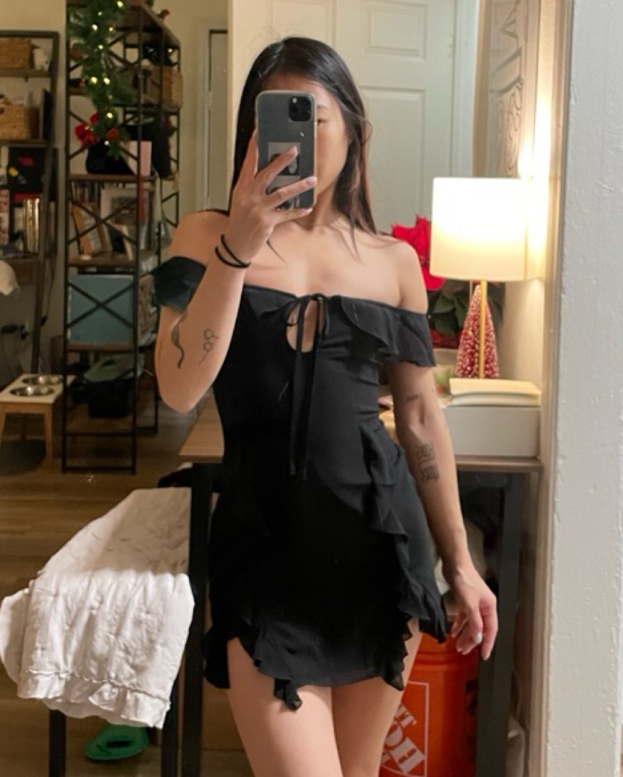 Princess Polly off the shoulder dress - Image 4