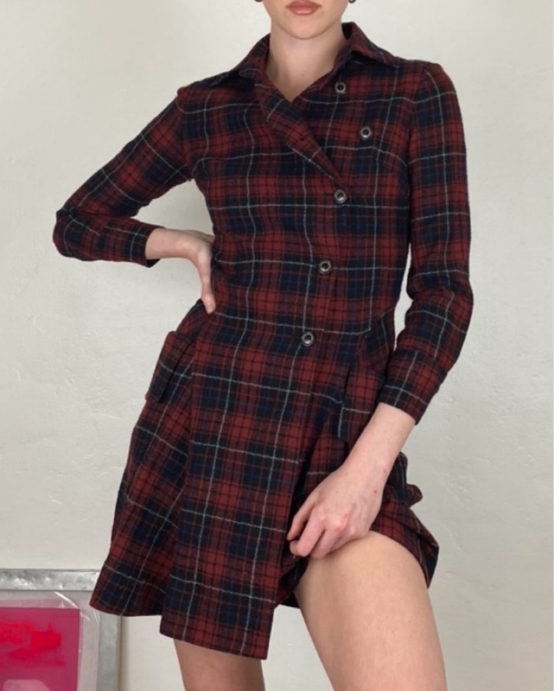 twisted front mini dress Kiki Twist Front Mini Dress – Groovy Mimi