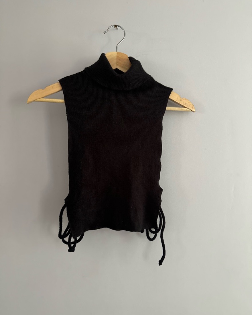 Are You Am I Top - Image 5