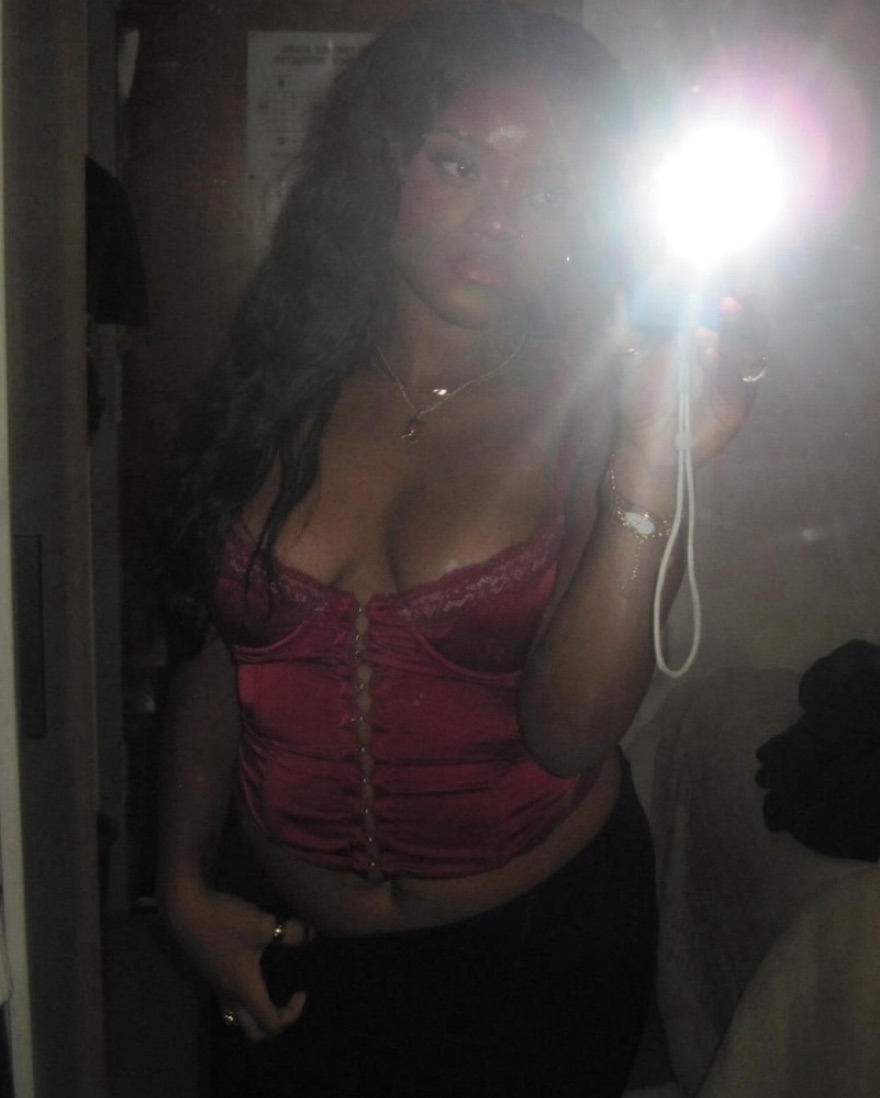 sexy Red Bustier Corset - Image 3