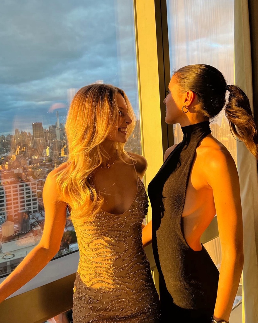 Are You Am I Blackless Dress - Image 3