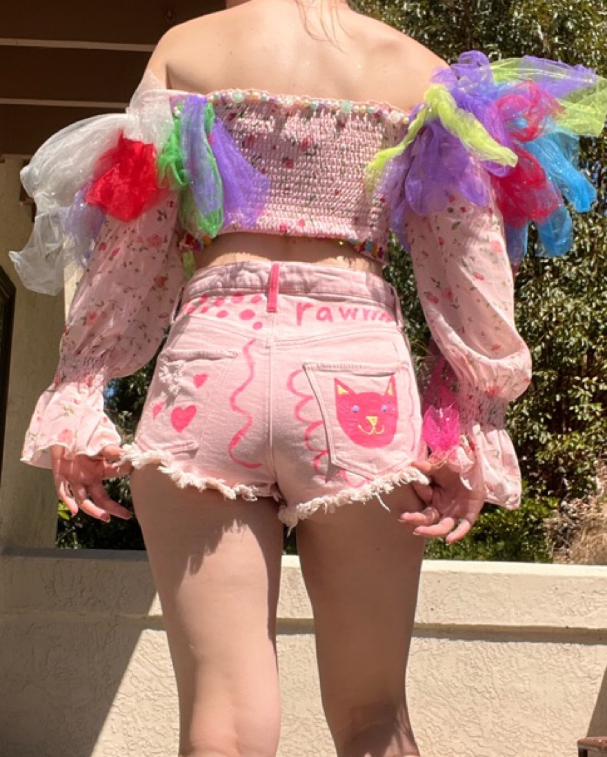 mreow rawr grrrr short shorts  - Image 2