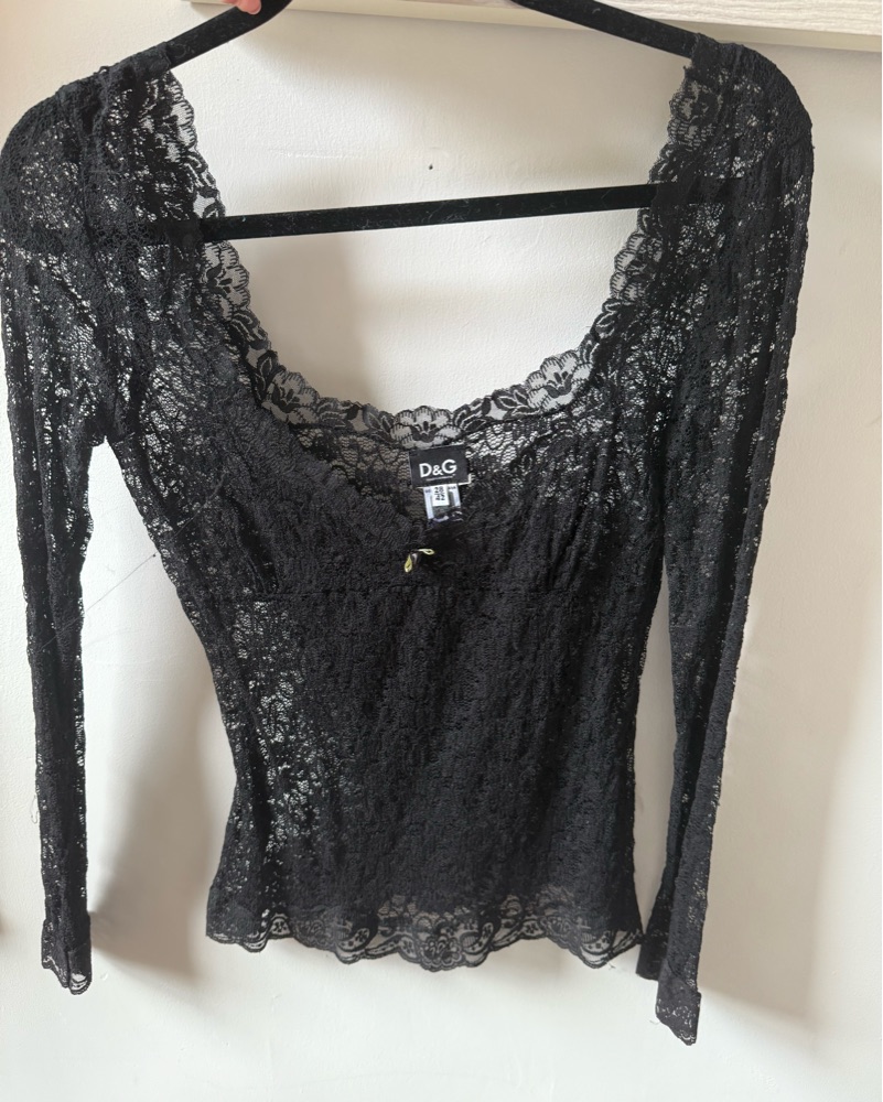 Dolce \u0026 Gabbana Lace Top by Dolce + Gabbana - Pickle, image size:801x1000