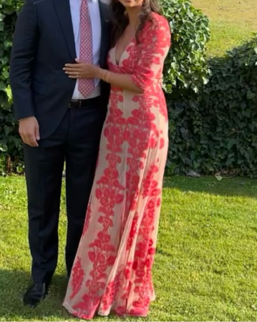 Lace Plunging Neckline Open Back Gown - Image 2