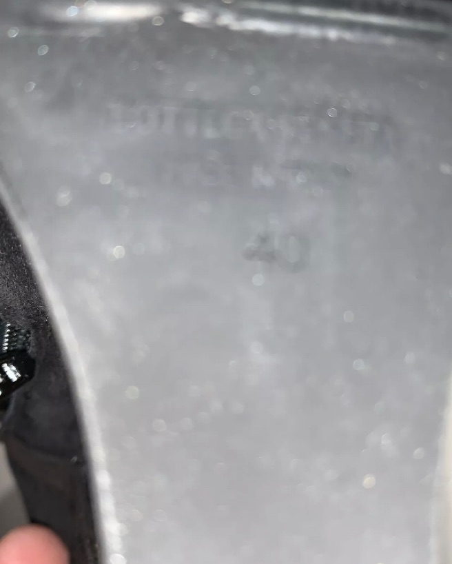 nib BOTTEGA VENETA size 40 booties - Image 4