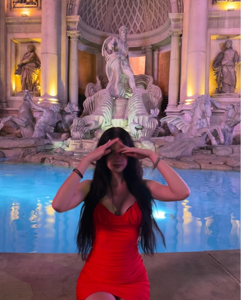 strapless open back dress Eva Red Bandage Dress main image 0
