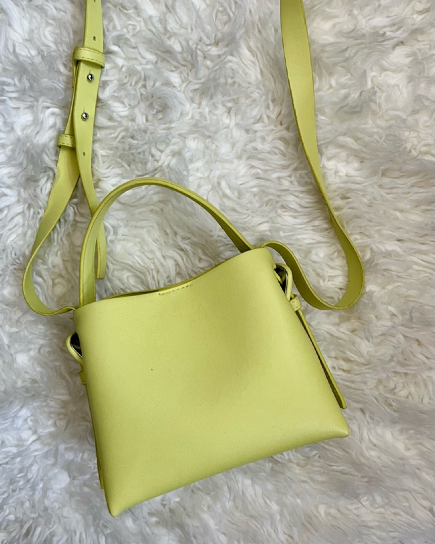 Mango Crossbody Bag - Image 1
