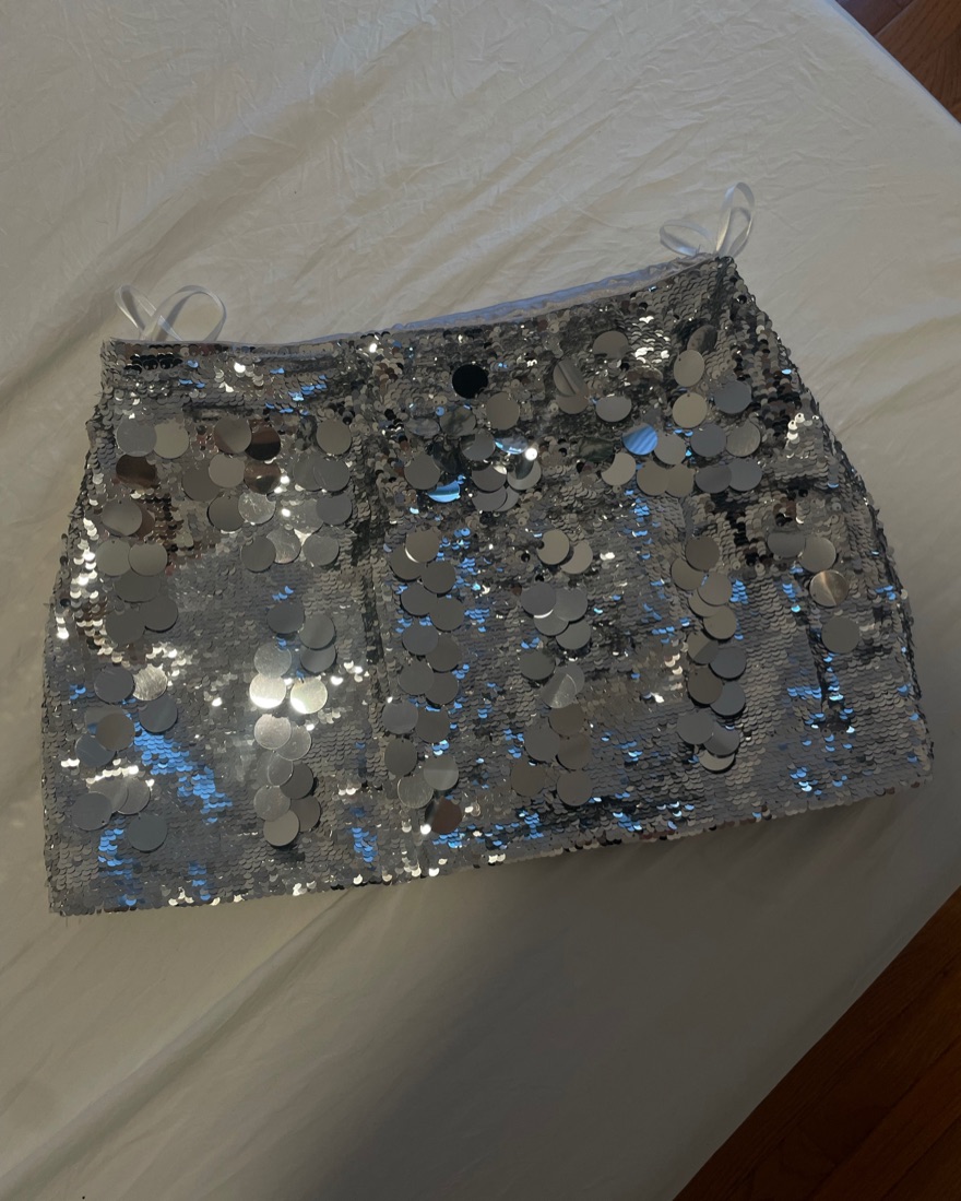 Sequin Silver Mini Skirt - Image 2
