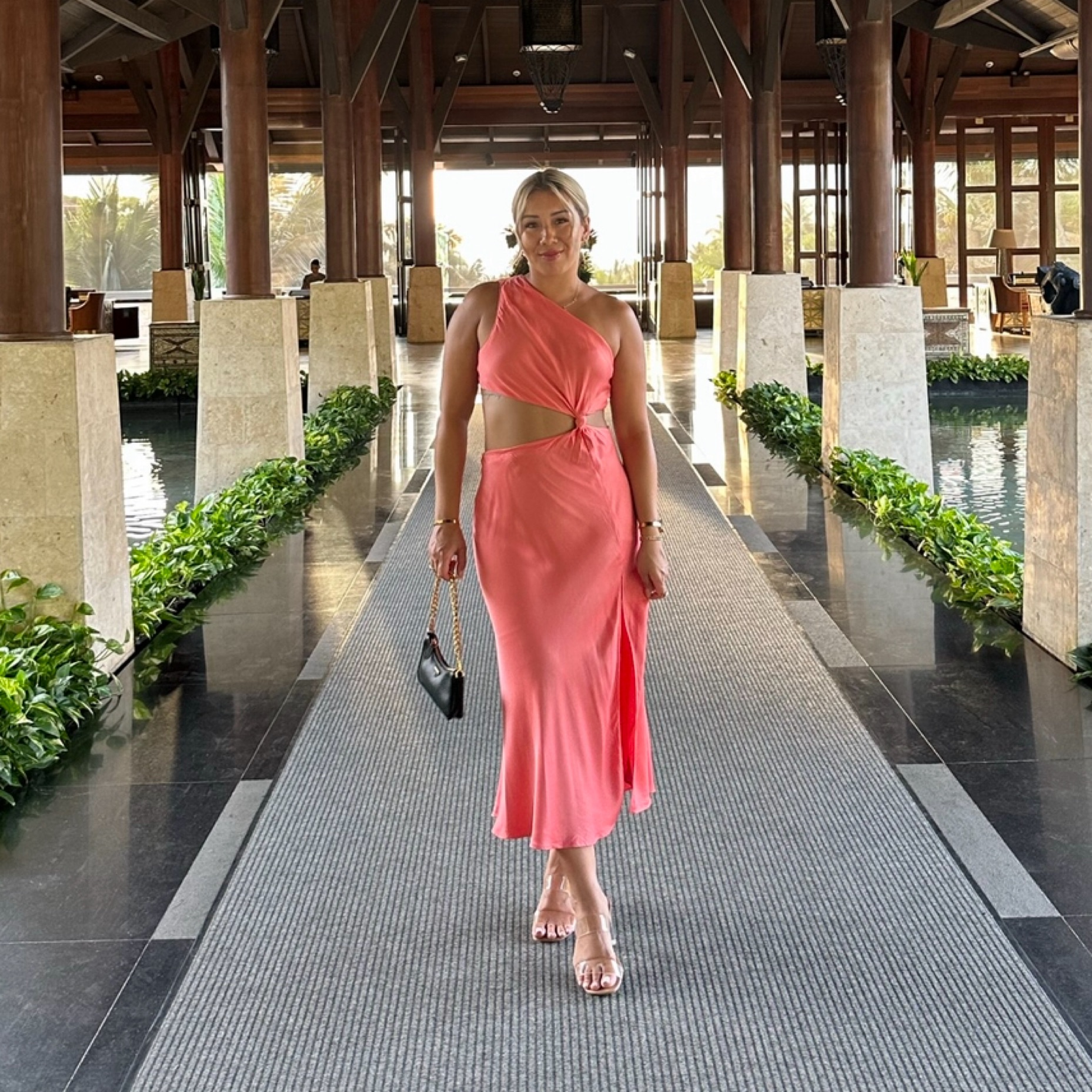 Revolve Summer Dress - Image 7