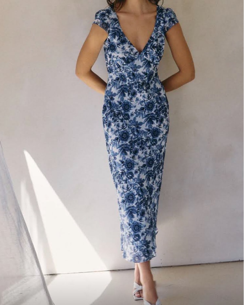 princess polly baby blue dress Cameo Rose Blue Floral V Neck Button Front Midi Dress