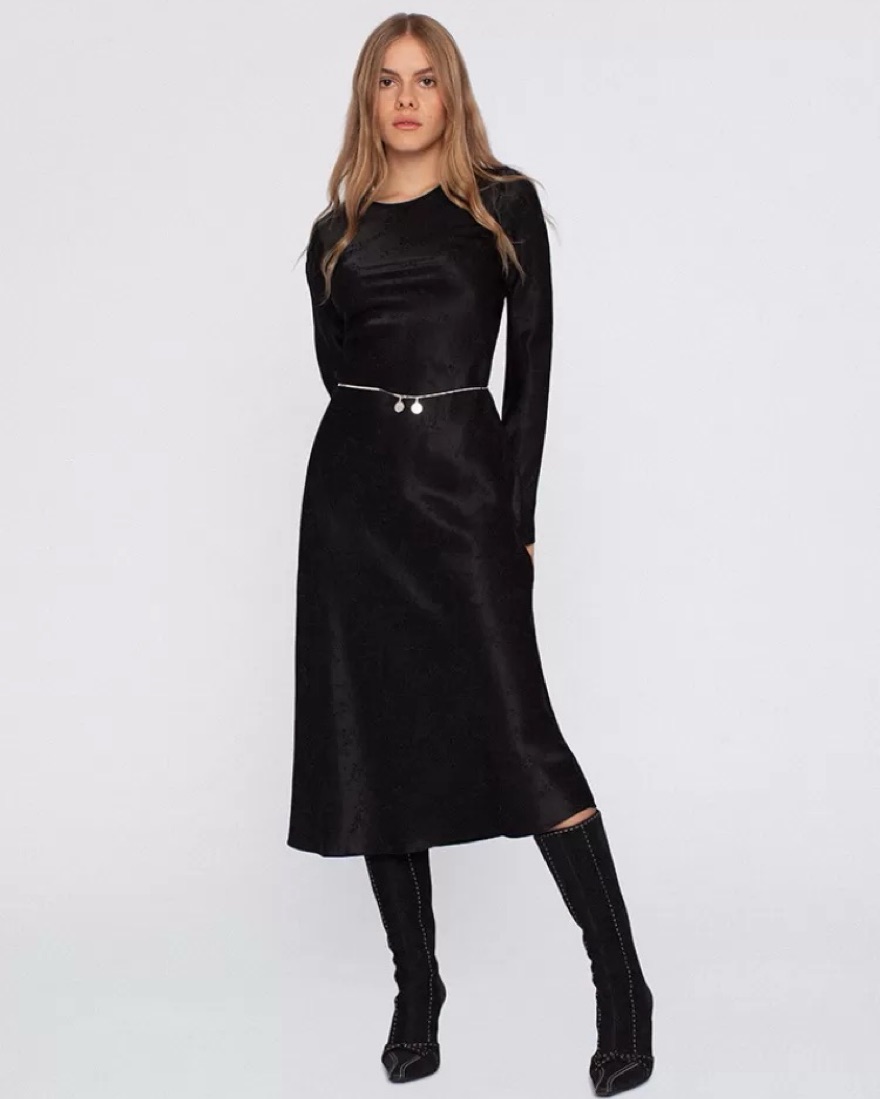 knee length dresses for ladies Hire REALISATION PAR The Gia Long Sleeve Maxi Dress in Havana Red –  SUSTAINABLY. The Dress Hire main image 1