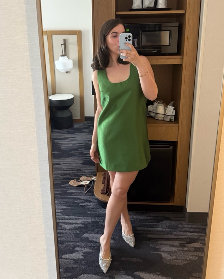 green emerald velvet dress Emerald Green Burnout Velvet Oaklynn Mini Dress main image 1