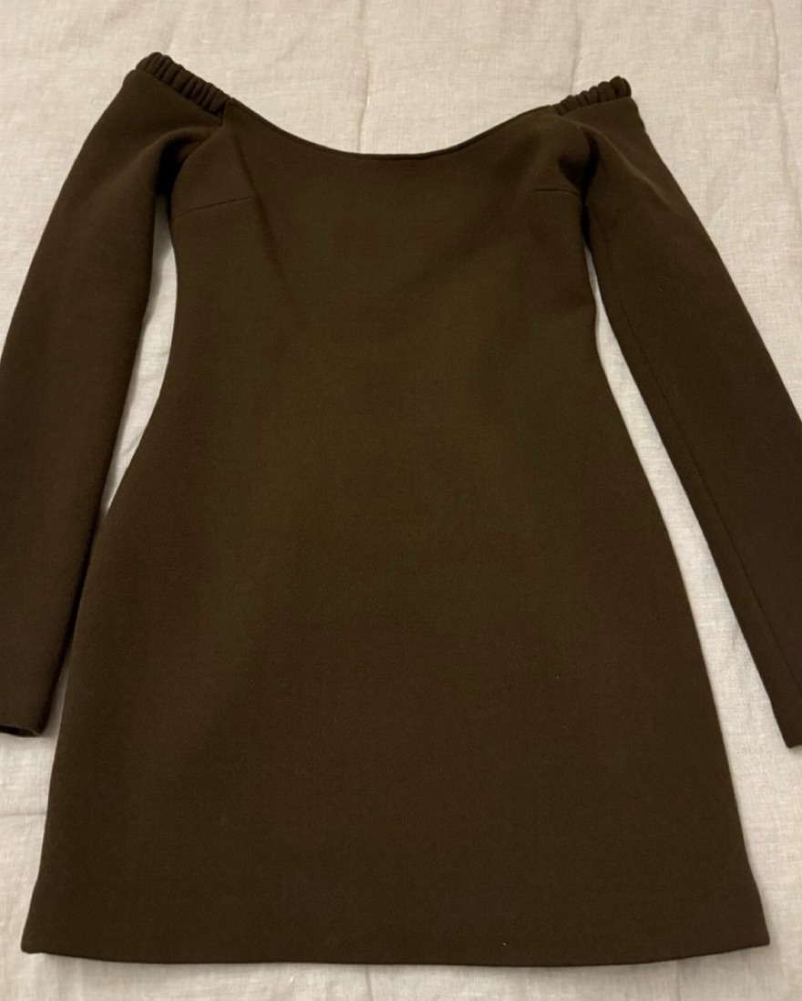 green emerald velvet dress KHAITE RIBBED KNIT MIDI DRESS SMALL main image 0