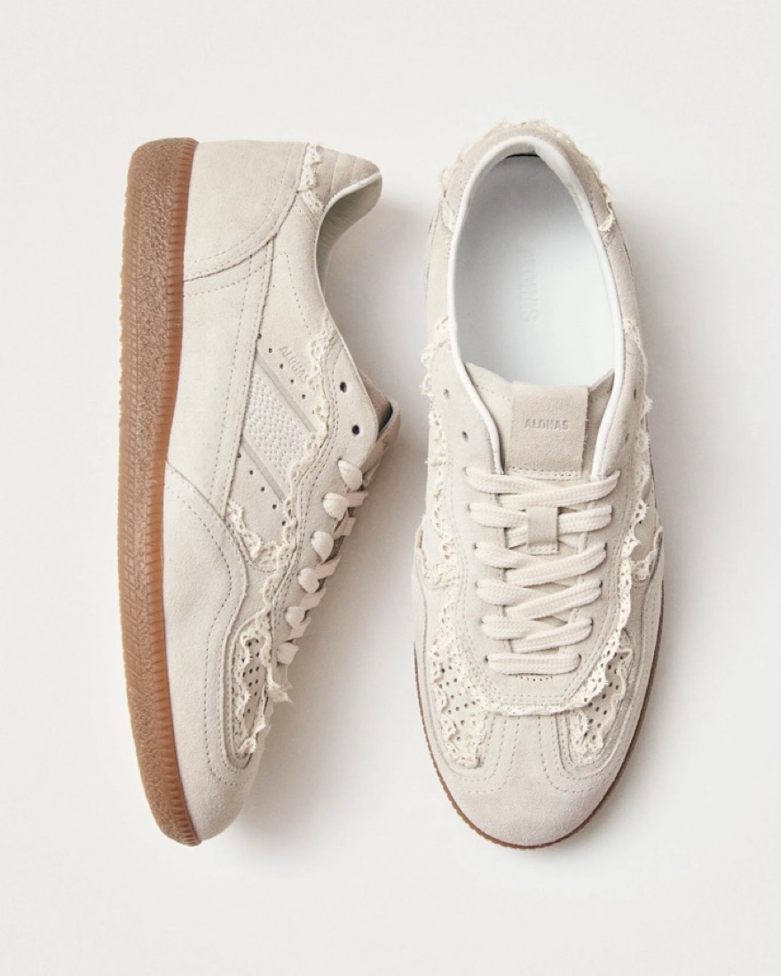 Cream Lace Alohas by Alohas - Pickle