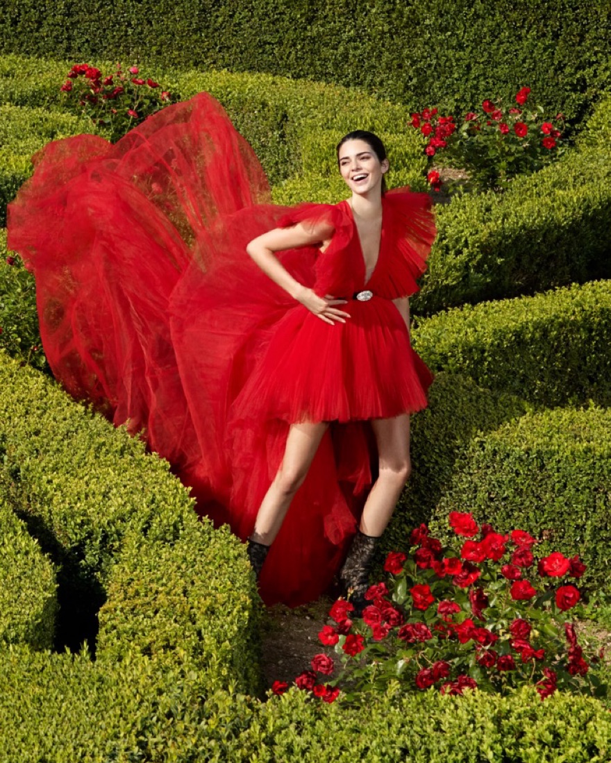 Giambattista Valli // Red Tulle Gown by Giambattista Valli - Pickle