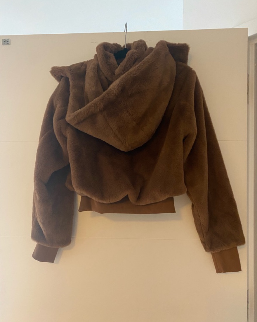 Alo Yoga Faux Fur Foxy Jacket Brown by Alo Yoga - Pickle