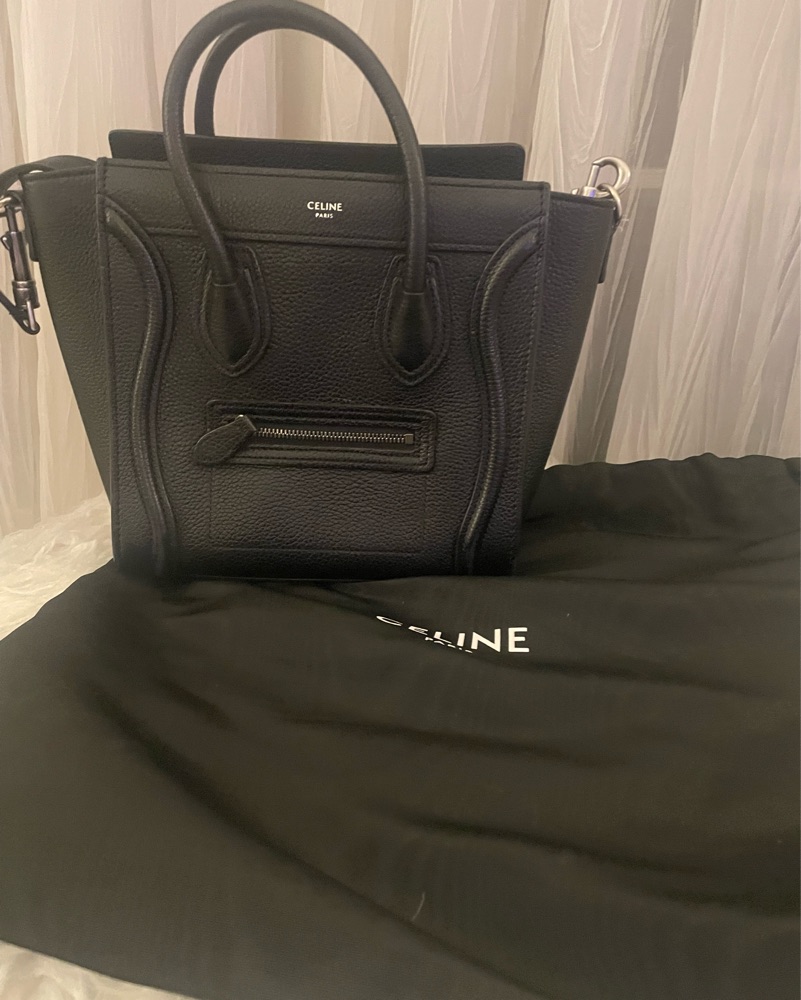 Chic Celine Leather Tote Bag by Celine - Pickle