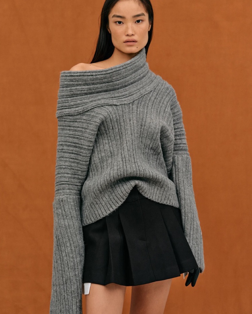 Source Unknown Gray Off Shoulder Sweater by Source Unknown - Pickle