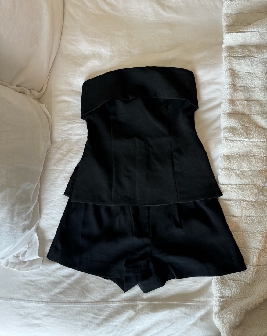 アパルトモン【MINITZ/ミニッツ】 PILE TUBE TOP Aritzia Babaton Tube Top + Shorts Set by Aritzia - Pickle