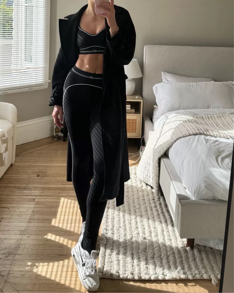 Alo Heart Throb Workout Set Black by Alo Yoga - Pickle