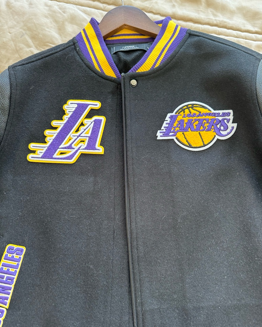 LA lakers Jacket by Pro standaro - Pickle