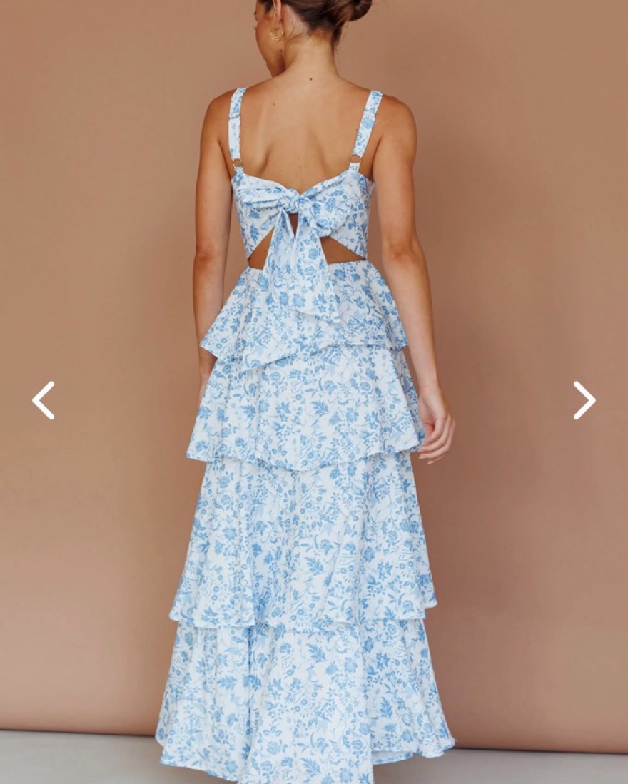 Selfie Leslie PROVENCE BLOOM TIERED MIDI by Selfie Leslie - Pickle