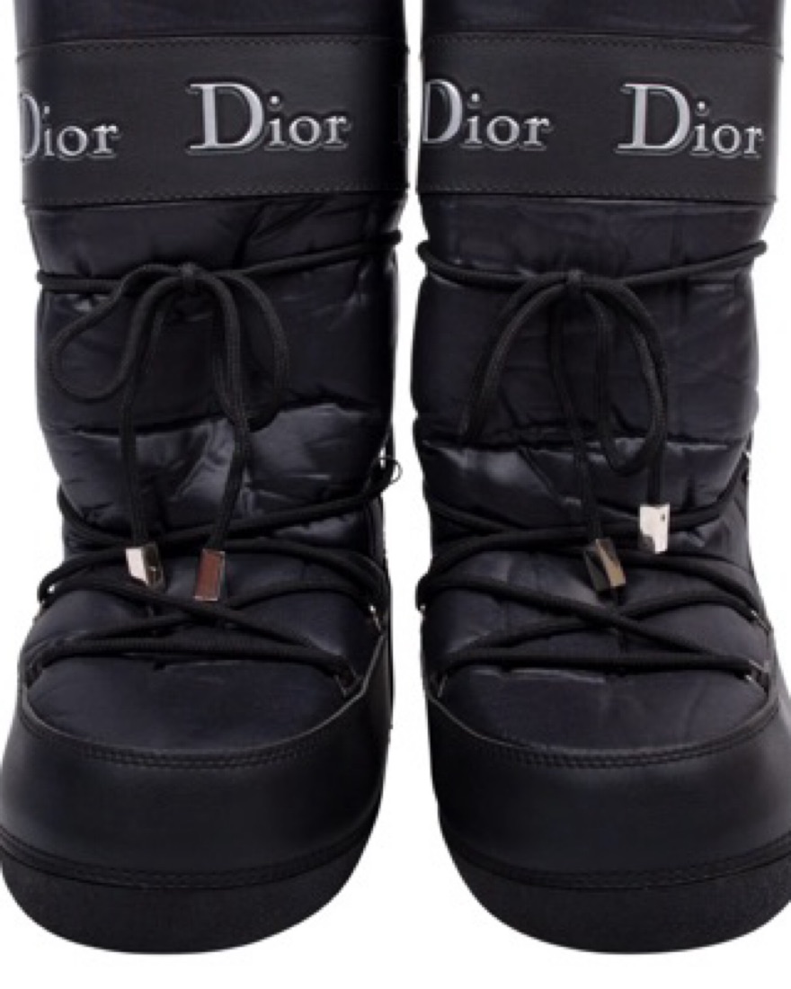 Dior Vintage Snow Moon Boots by Christian Dior - Pickle