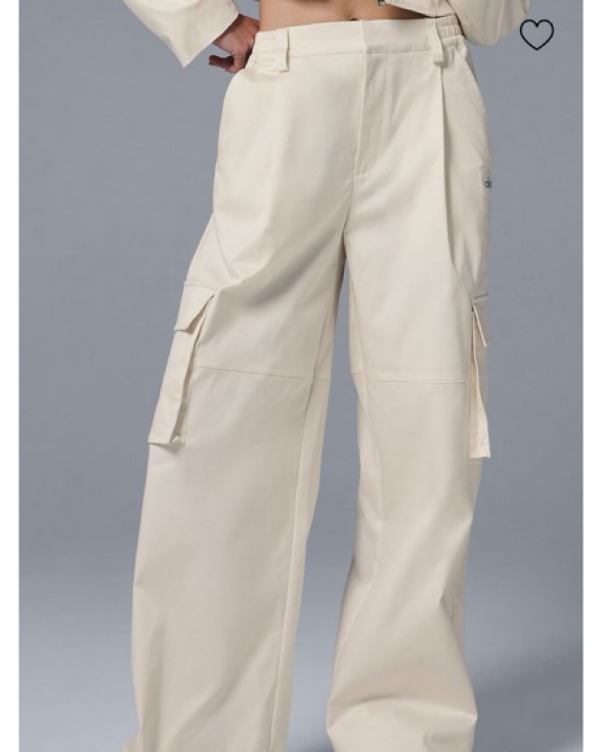 Alo High-Waist Night Out Cargo Trouser by Alo Yoga - Pickle