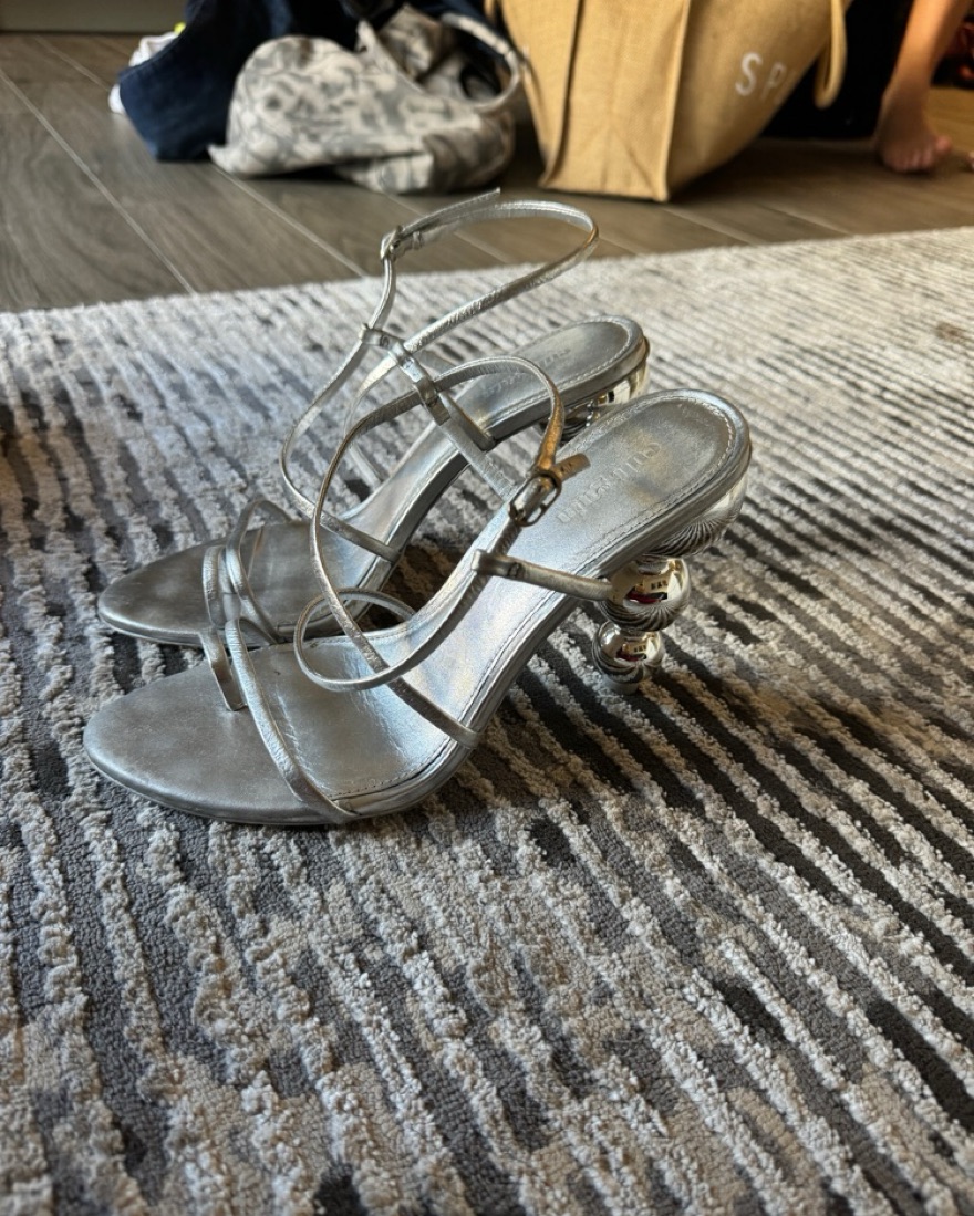 【新品未使用】灰色のアルカディア フォト チェキ せりたま 芹 珠生 Cult Gaia Robyn Sandal by Cult Gaia - Pickle