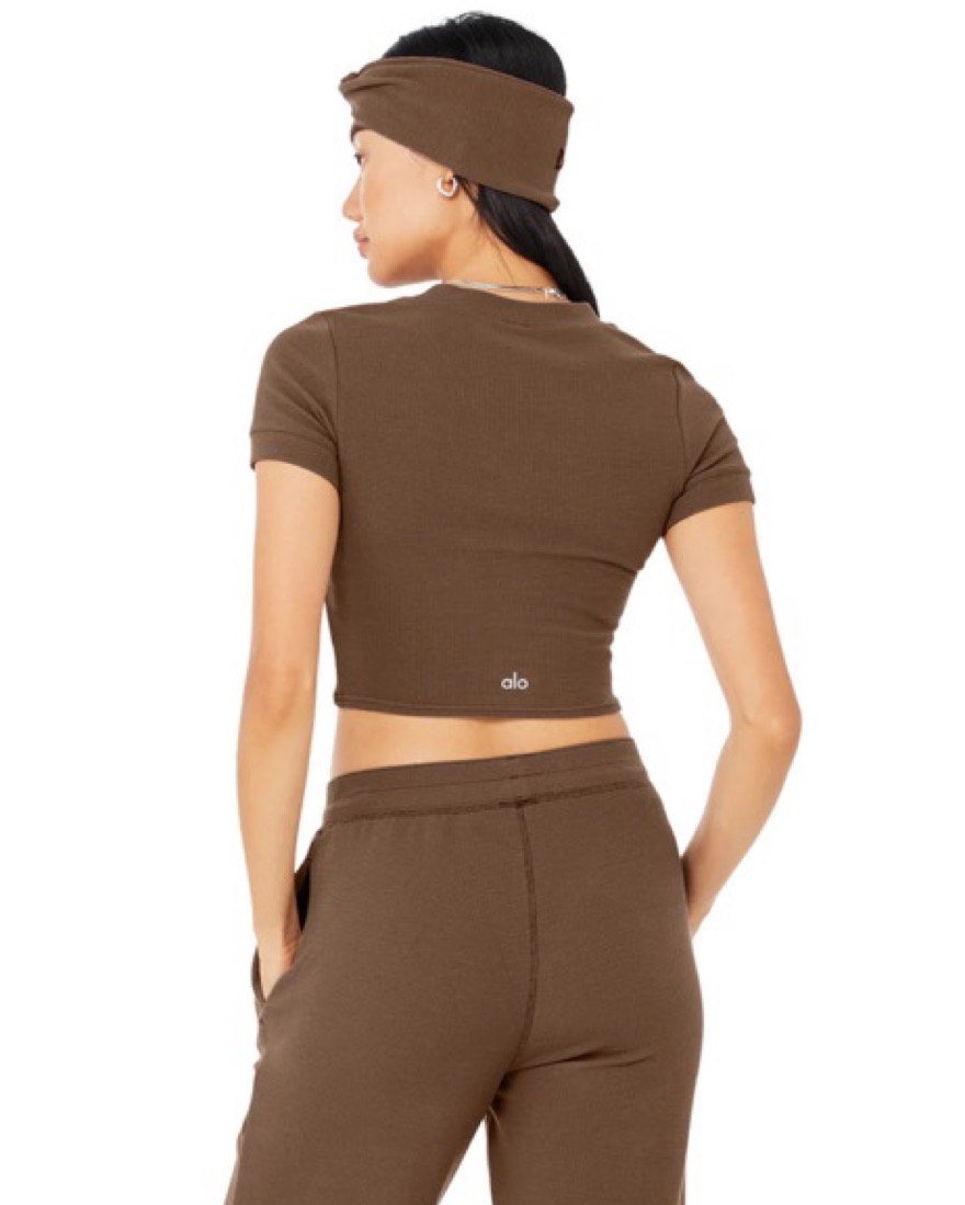alo ブラウン ヨガウェア セット 上M下L Alo Waffle Lounge Set by Alo Yoga - Pickle