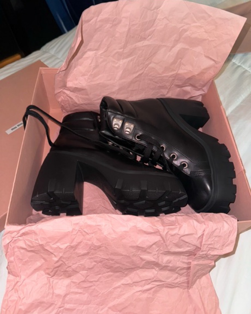 美品ミュウミュウニーハイブーツ36 Miumiu Boots by Miu Miu - Pickle